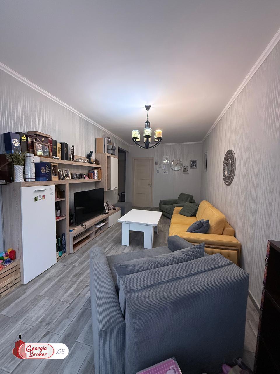 იყიდება ახალი გარემონტებული 3 ოთახიანი ბინა